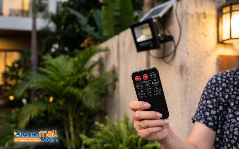 Cách sử dụng remote đèn năng lượng mặt trời chi tiết từ A-Z
